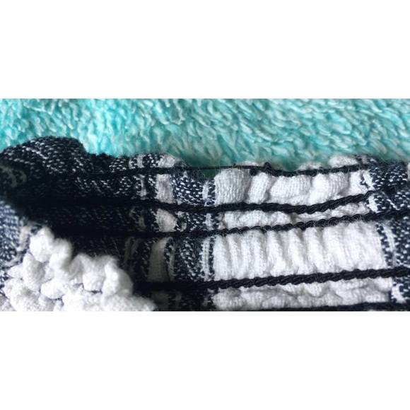 Navy and White Soft Shorts with Pockets - Picture 6 of 7